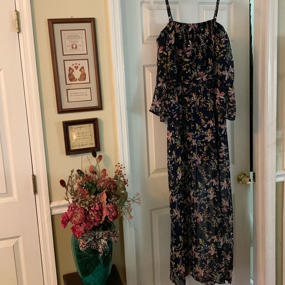 Ladies dress